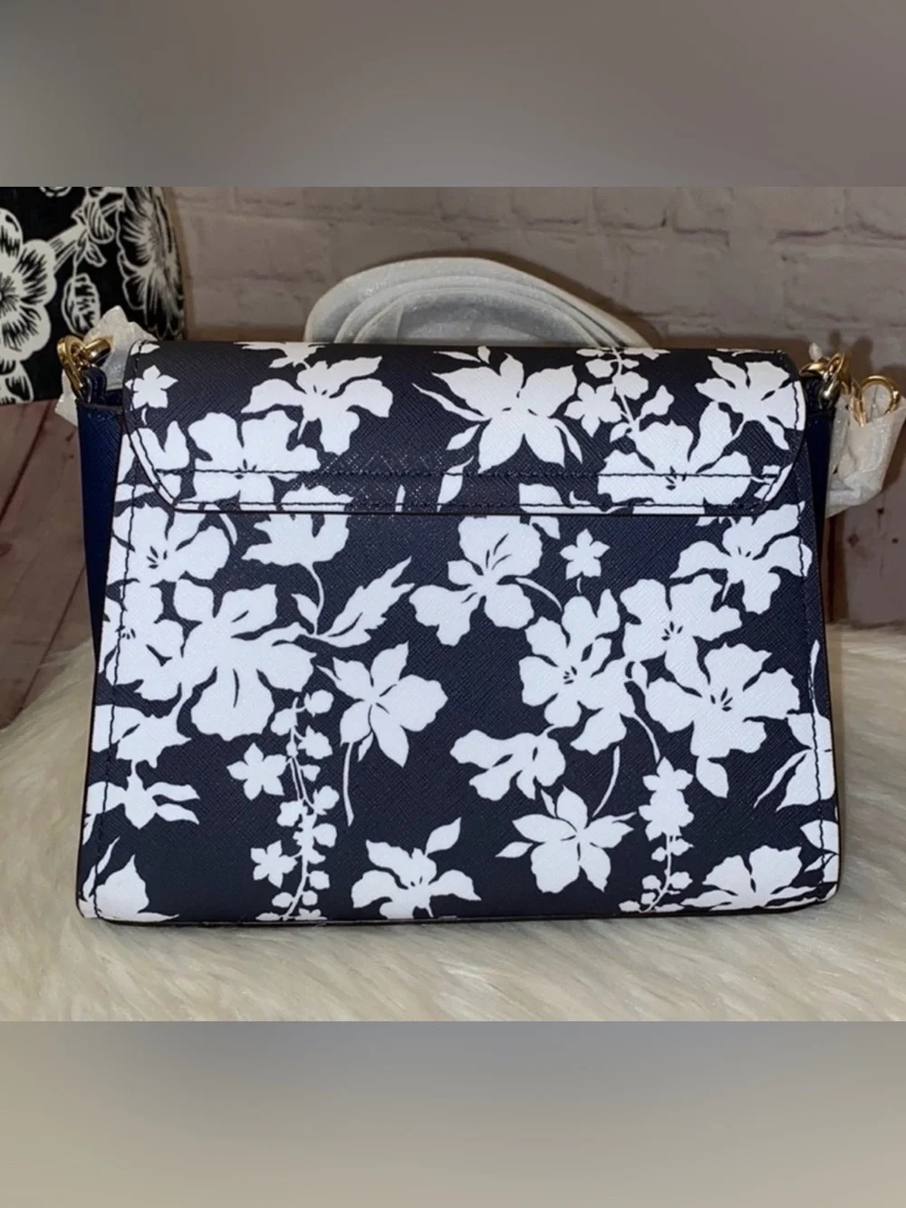 Michael Kors SOFIA Satchel/JET SET TRAVEL Wallet 2pc Set